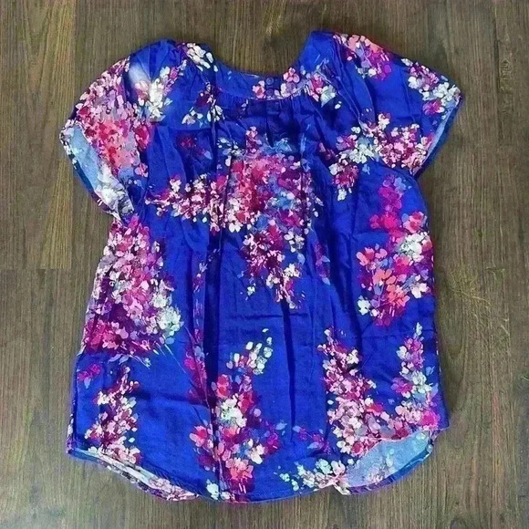 St John’s Bay women’s top size petite medium - Picture 4 of 5